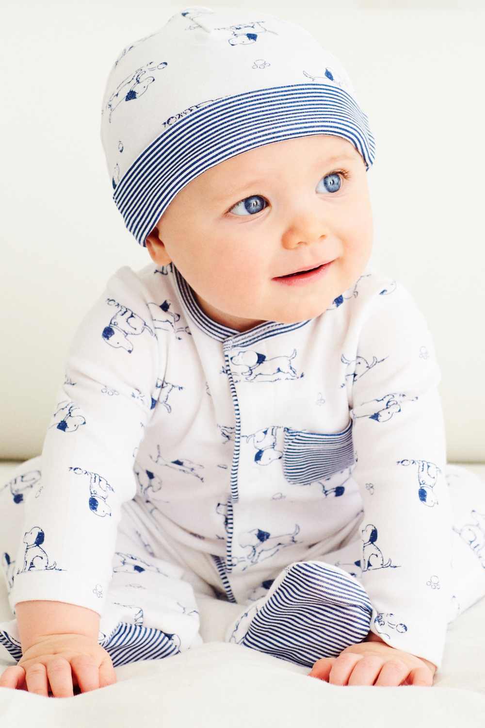 Little me clothing brand clearance